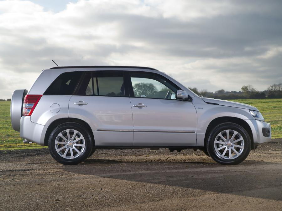  Suzuki Grand Vitara 5-Door 2012 года  (UK) (фото 4 из 5)